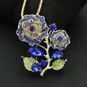 Retro Vintage Look Flower Pendant Brooch NWT-